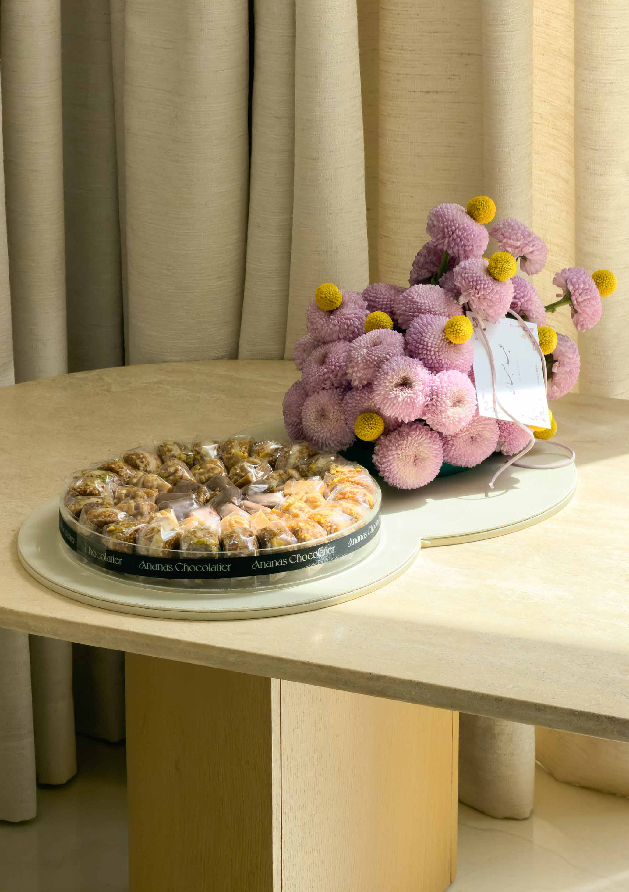 Blush Eid Bloom Tray